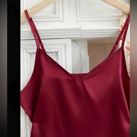 3 pieces of floral satin pajama - Picture 8 of 8